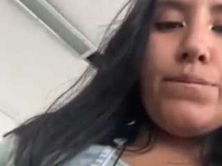 Live webcam model nerdgirl314 on Soda Cams