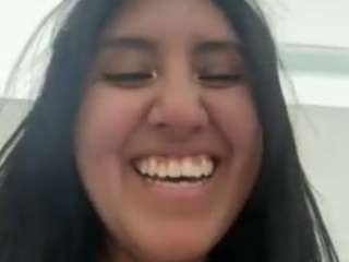 Live webcam model nerdgirl314 on Soda Cams