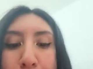 Live webcam model nerdgirl314 on Soda Cams