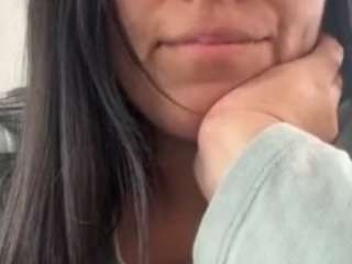 Live webcam model nerdgirl314 on Soda Cams