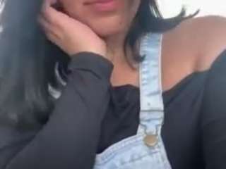 Live webcam model nerdgirl314 on Soda Cams