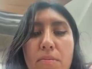 Live webcam model nerdgirl314 on Soda Cams