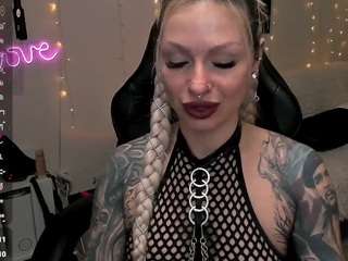 lerika-moore webcam