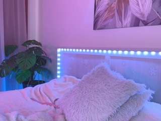 Live stream of mackenzie-foy