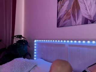 mackenzie-foy Sex Cam Show