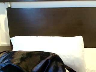  tinny18 chat room