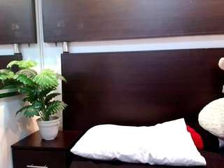 le modèle tinny18 est en webcam porno dans un show sur le site camsoda, il possède les tags suivants: anal,sex-toys,asshole,nature,no smoking,oil,public,pussyplay,shaved pussy,lovense,tease,teen (18+),toys,twitter,venezuelan,young adult,lush,naked,jerk off instruction,cum-in-pussy