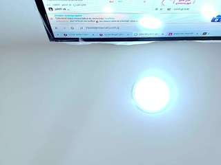 tinny18 live webcam show