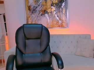 agathakondo's CamSoda show and profile