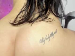 crystal-brubano's CamSoda show and profile