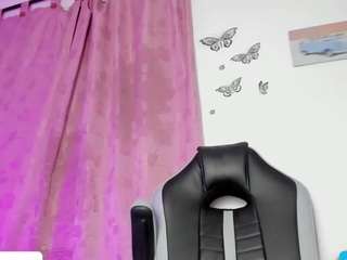 crystal-brubano live webcam show