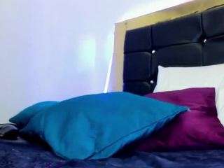 crystal-brubano live cam preview