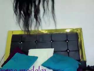 crystal-brubano's Live Sex Cam Show