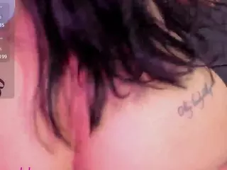 crystal-brubano's Live Sex Cam Show