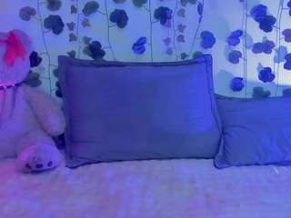 myominix Live Webcam on CamSoda