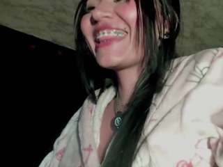 myominix live webcam show