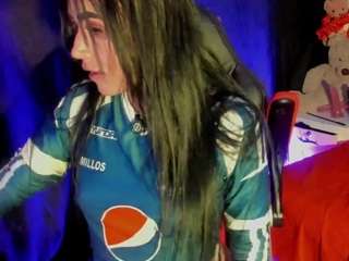 MYOMINIX live webcam show