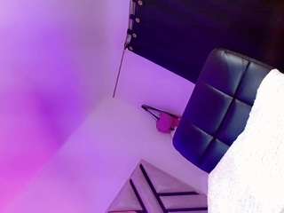 paola-foster Live Webcam on CamSoda