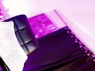 paola-foster live cam profile