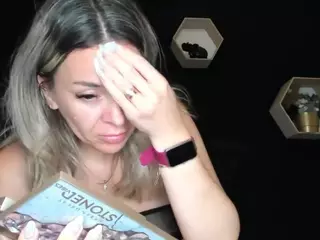 Alesys69's Live Sex Cam Show