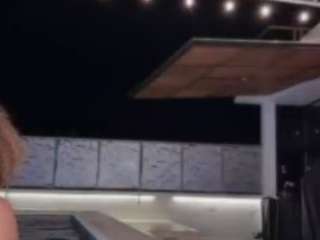 Live webcam model antonellamorelli on Soda Cams