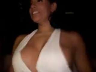 Live webcam model antonellamorelli on Soda Cams