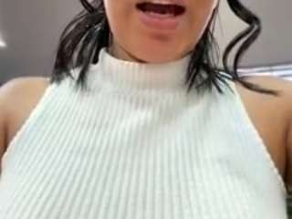 antonellamorelli Live Webcam on CamSoda