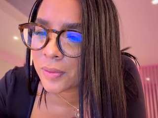 antonellamorelli Live Webcam on CamSoda