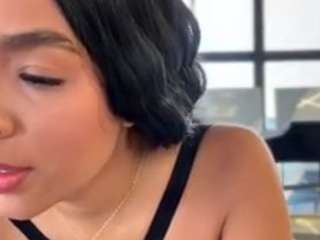 antonellamorelli Live Webcam on CamSoda