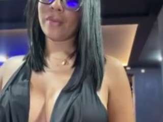 antonellamorelli Live Webcam on CamSoda