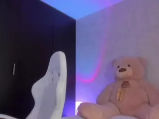 AntonellaMorelli's Live Sex Cam Show