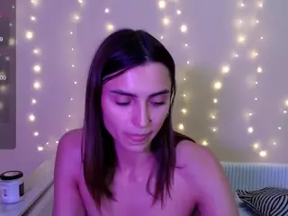 LesiVietta's Live Sex Cam Show