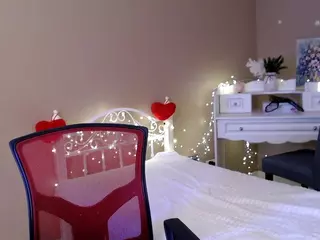 LesiVietta's Live Sex Cam Show