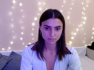 LesiVietta's Live Sex Cam Show