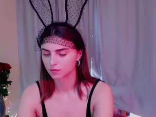 LesiVietta's Live Sex Cam Show
