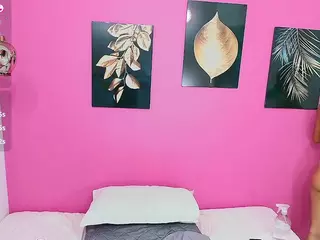 Catalina's Live Sex Cam Show