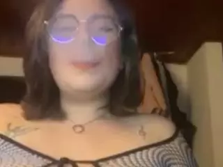 Lynn W's Live Sex Cam Show