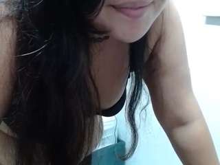 paulinelatina from camsoda