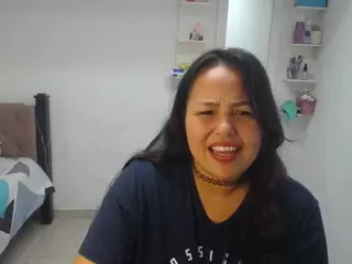 paulinelatina's Live Sex Cam Show