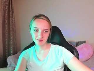 rousereedd Live Webcam on CamSoda