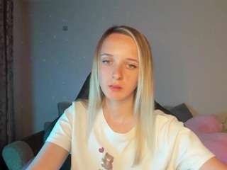 rousereedd Live Webcam on CamSoda