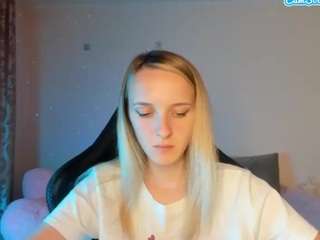 rousereedd Live Webcam on CamSoda