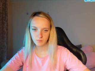rousereedd Live Webcam on CamSoda