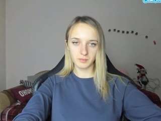 rousereedd's CamSoda show and profile