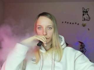 rousereedd Live Webcam on CamSoda