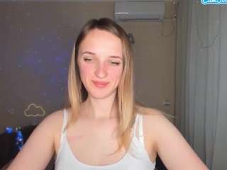 rousereedd live cam profile