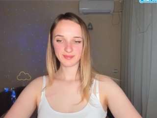 rousereedd live cam profile