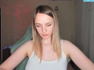 rousereedd live cam profile