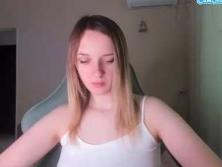 rousereedd live cam profile