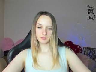 rousereedd Live Webcam on CamSoda
